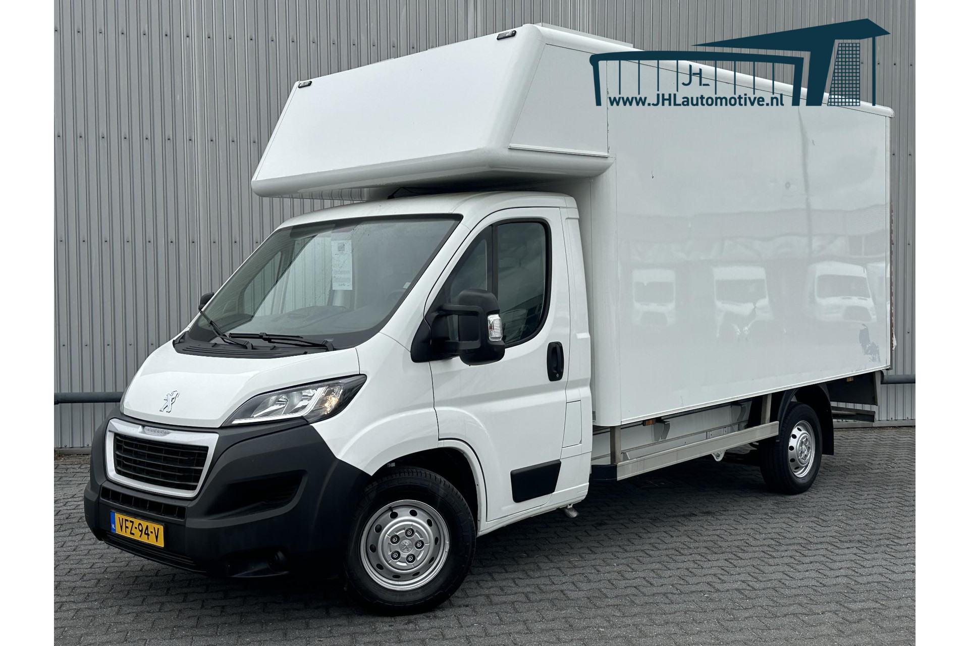 Peugeot Boxer 435 2.2 BlueHDi L3*BAKWAGEN*LAADKLEP*A/C*TEL*3PERS